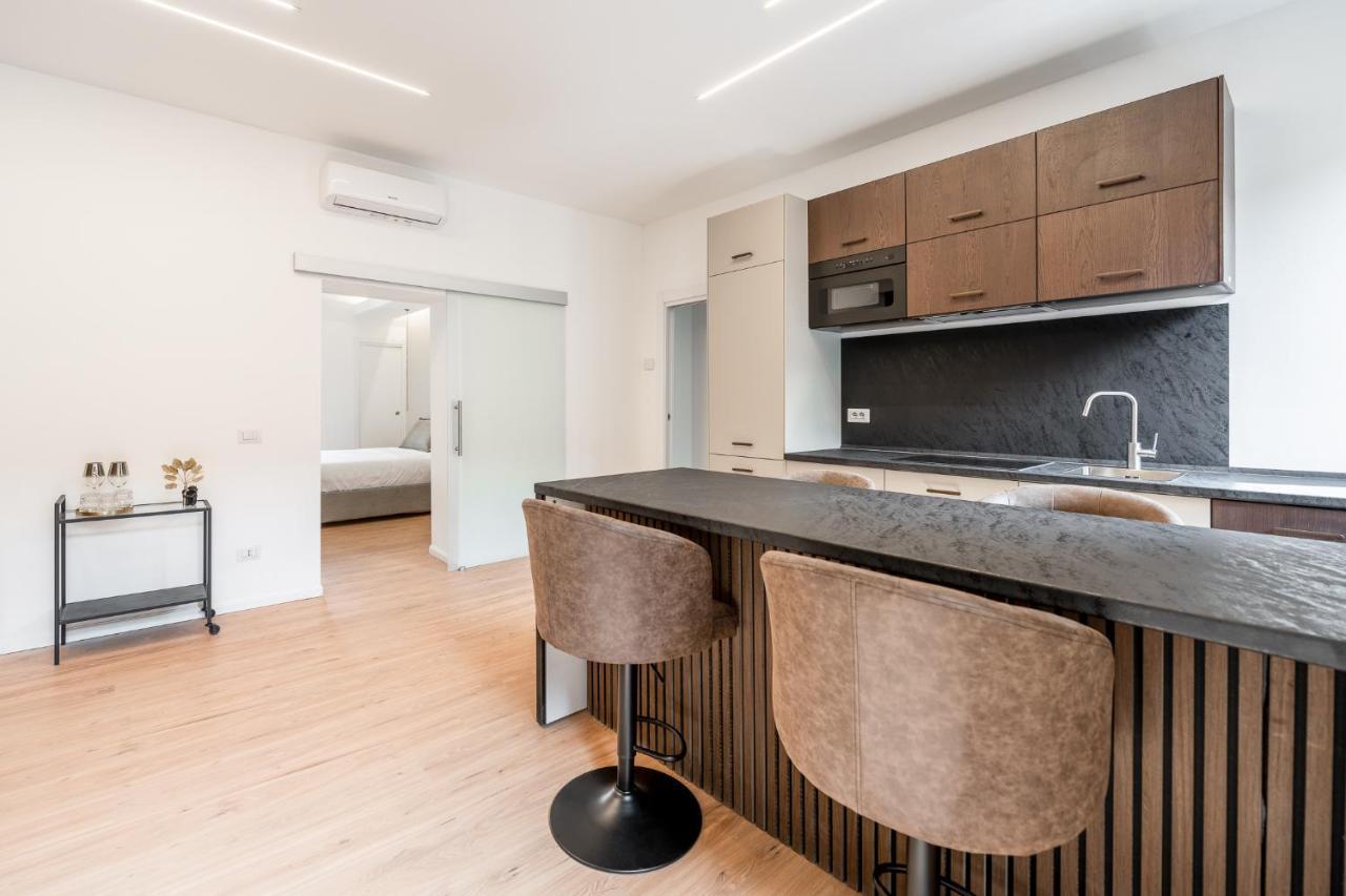 Bilocale Moderno - City Center Milano Dış mekan fotoğraf