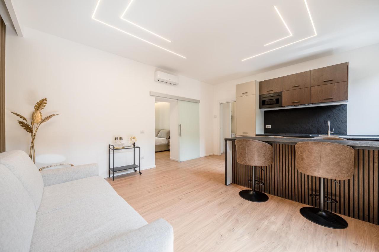 Bilocale Moderno - City Center Milano Dış mekan fotoğraf